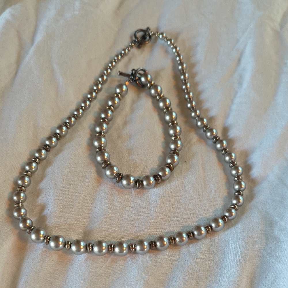 Elegant Silver Beaded Necklace and Bracelet Set
